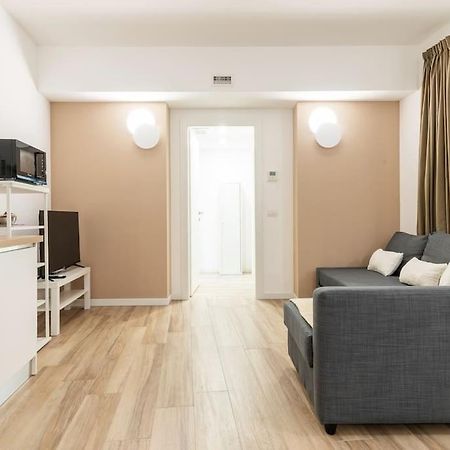 Mora Flexyrent A.C. - Colonne Apartment Milan Luaran gambar