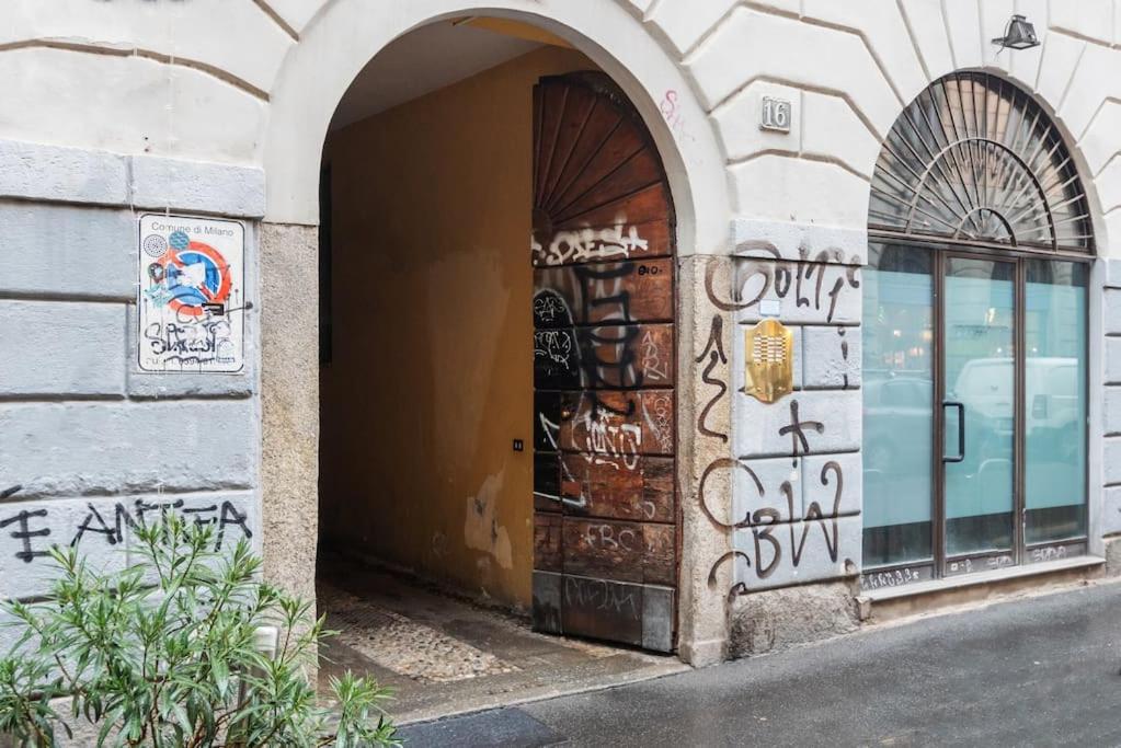 Mora Flexyrent A.C. - Colonne Apartment Milan Luaran gambar