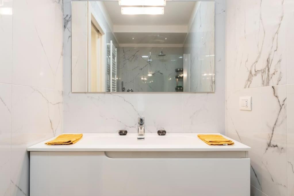 Mora Flexyrent A.C. - Colonne Apartment Milan Luaran gambar