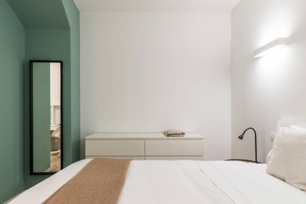 Mora Flexyrent A.C. - Colonne Apartment Milan Luaran gambar