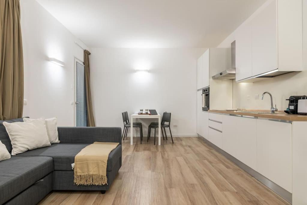 Mora Flexyrent A.C. - Colonne Apartment Milan Luaran gambar